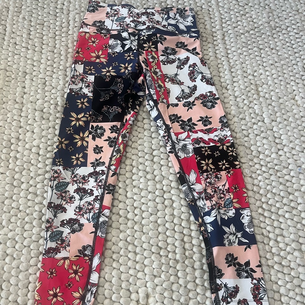 Calvin Klein Performance Wick Multicolor Floral Leggings
